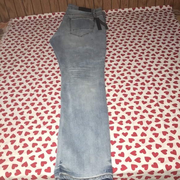 Light blue gsquared distressed jeans (38 x 32) - Picture 6 of 10